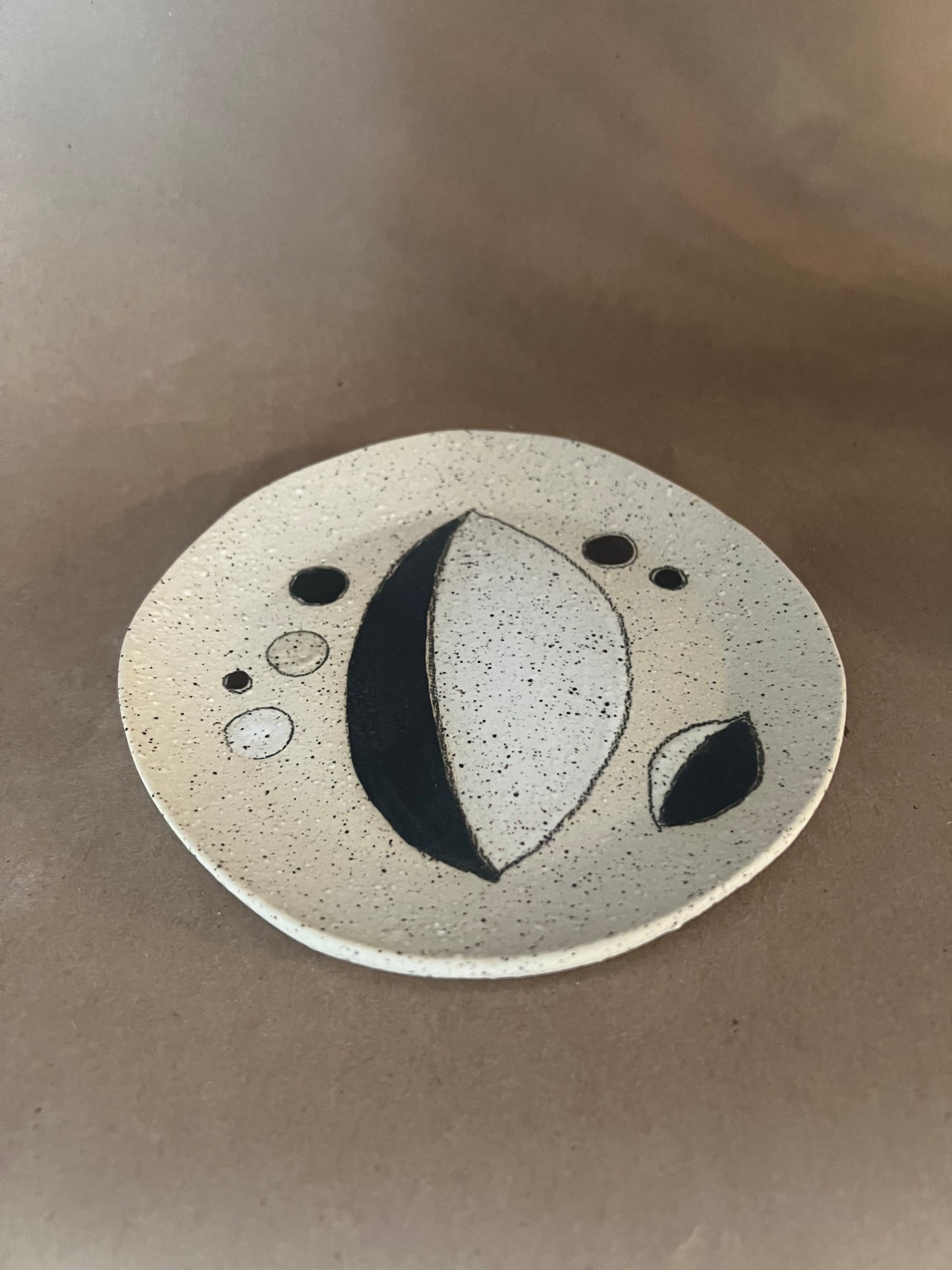 Leaf dot plate 2