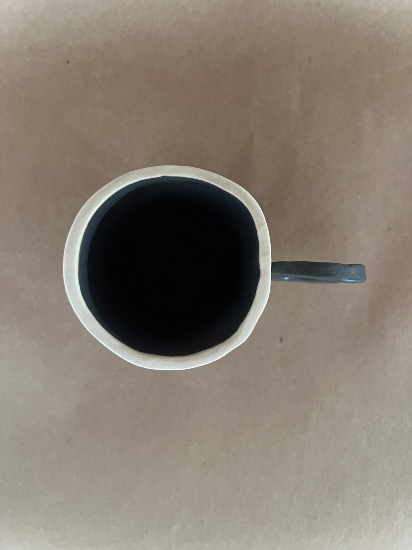 Dotted mug 1
