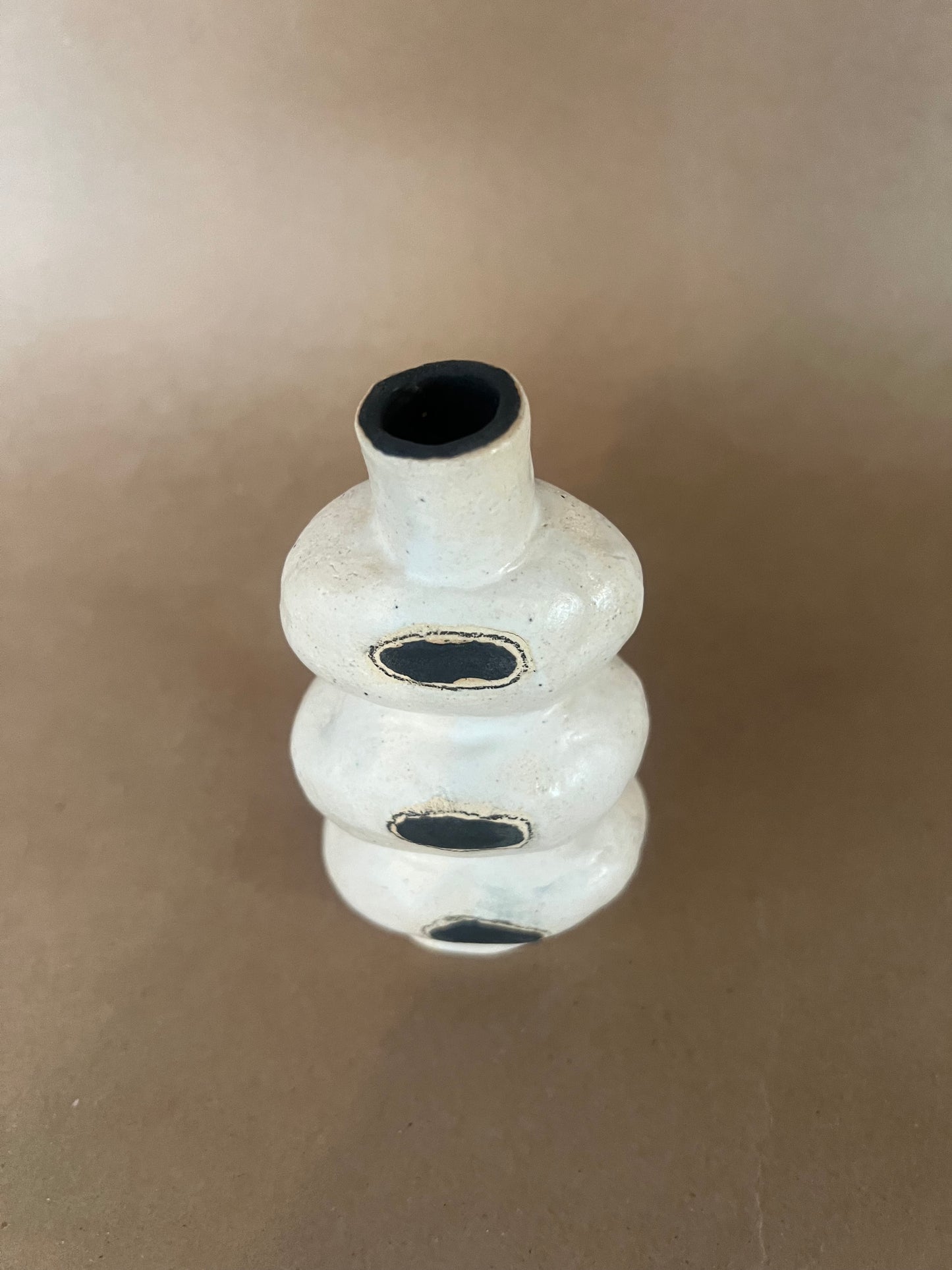 Bumpy vase
