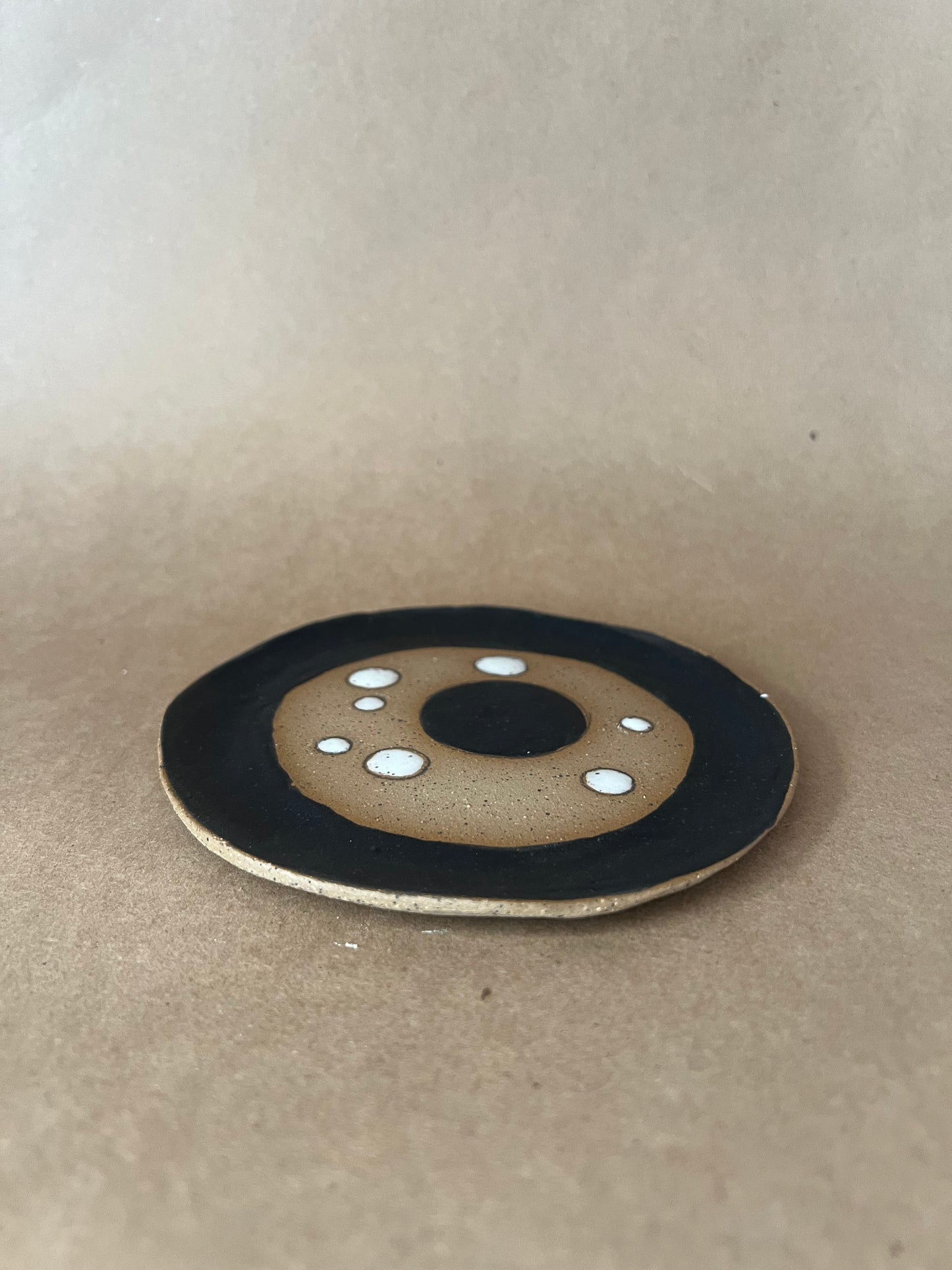 Bullseye planet plate