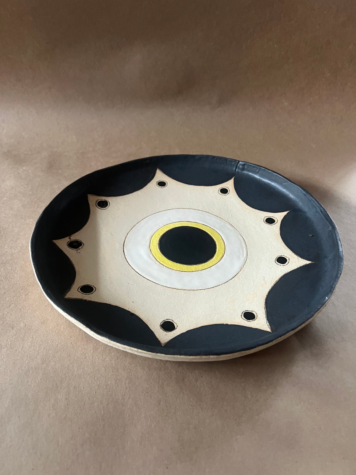 Sun dot platter