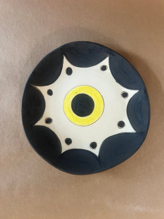 Dot sun plate