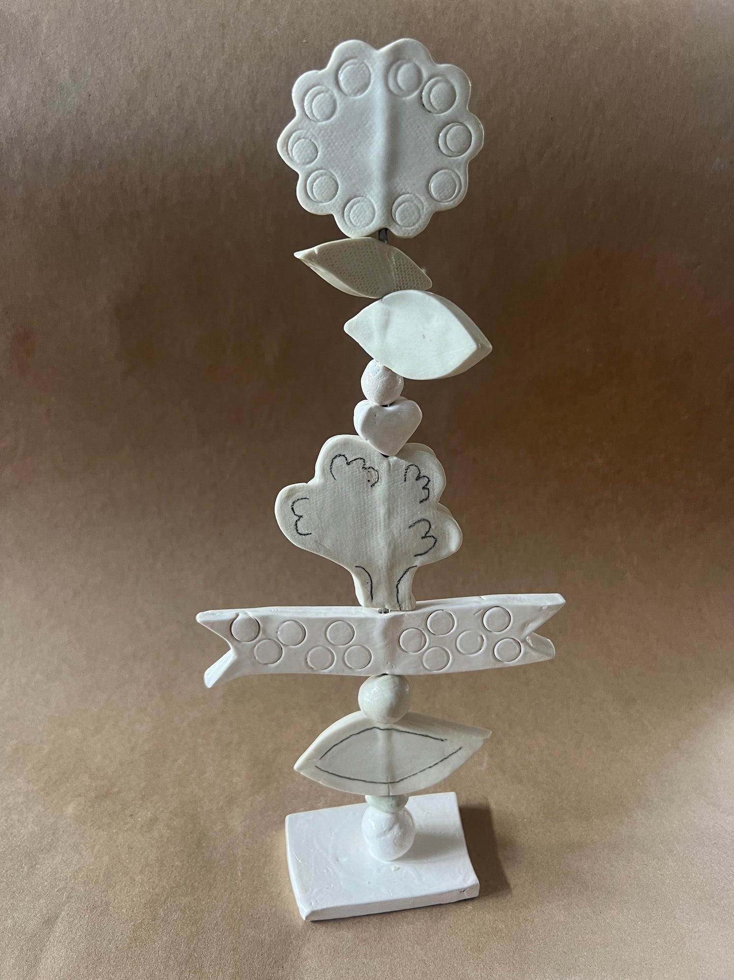 Totem flower leaf tree heart
