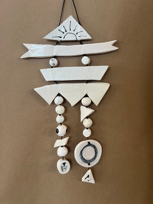 Wall hanging sun arrow ribbon target heart