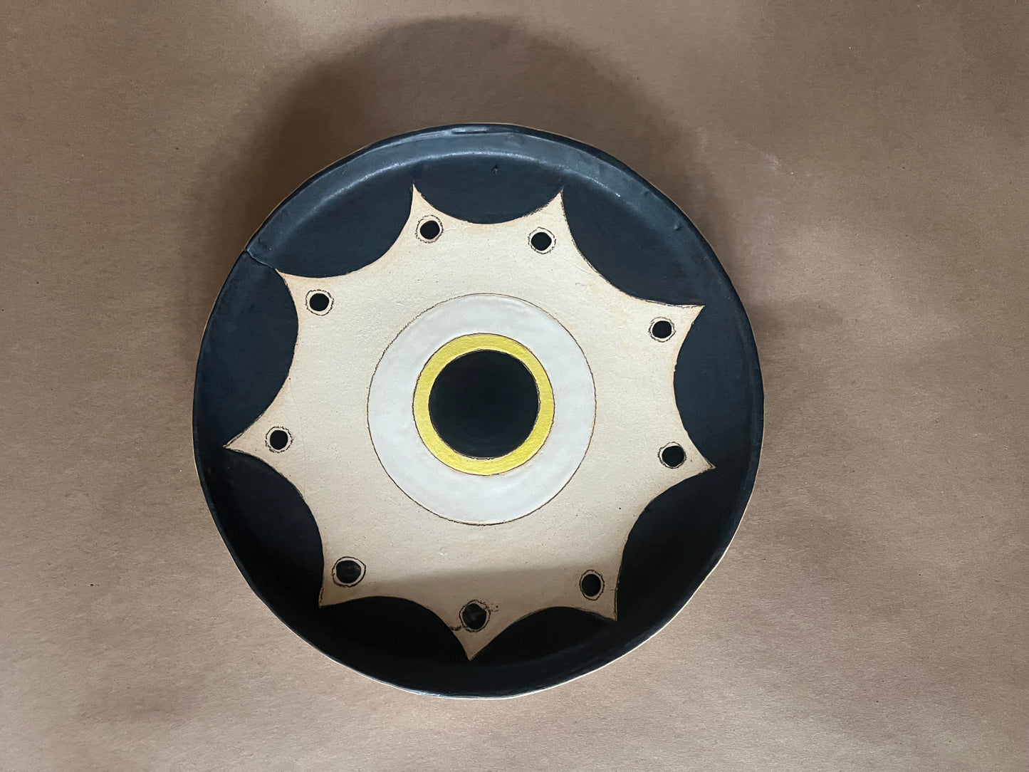 Sun dot platter