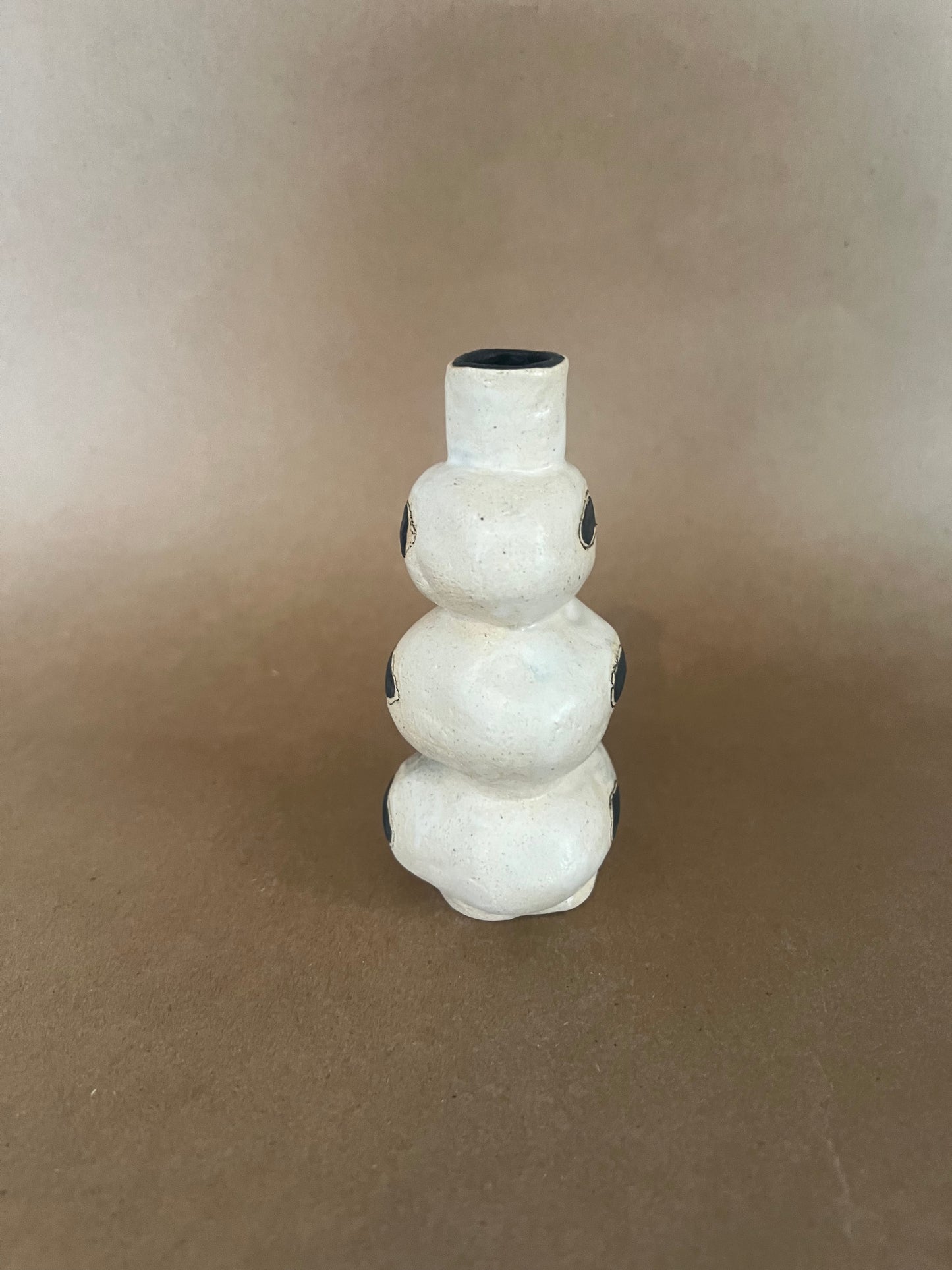 Bumpy vase