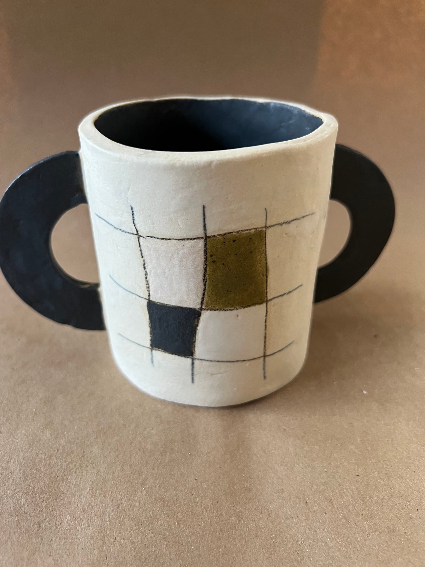 Checkered mug 1