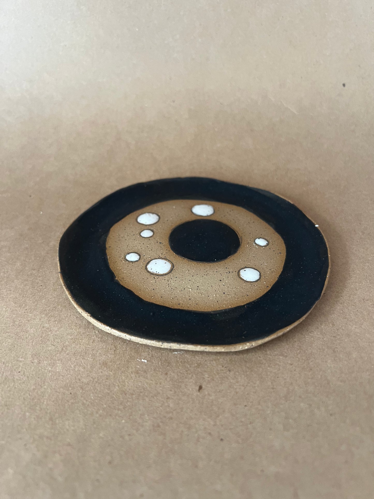 Bullseye planet plate
