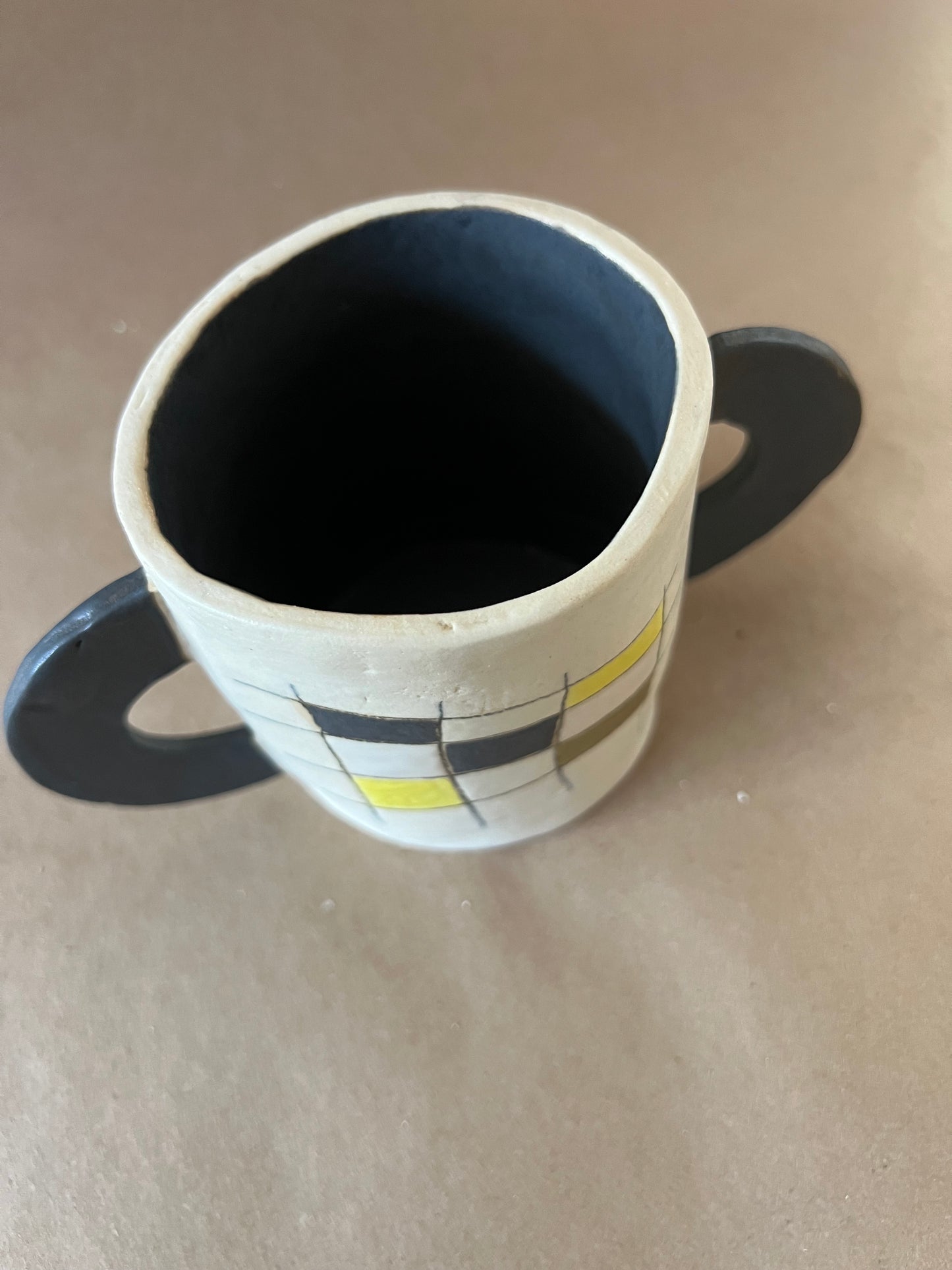 Checkered mug 1