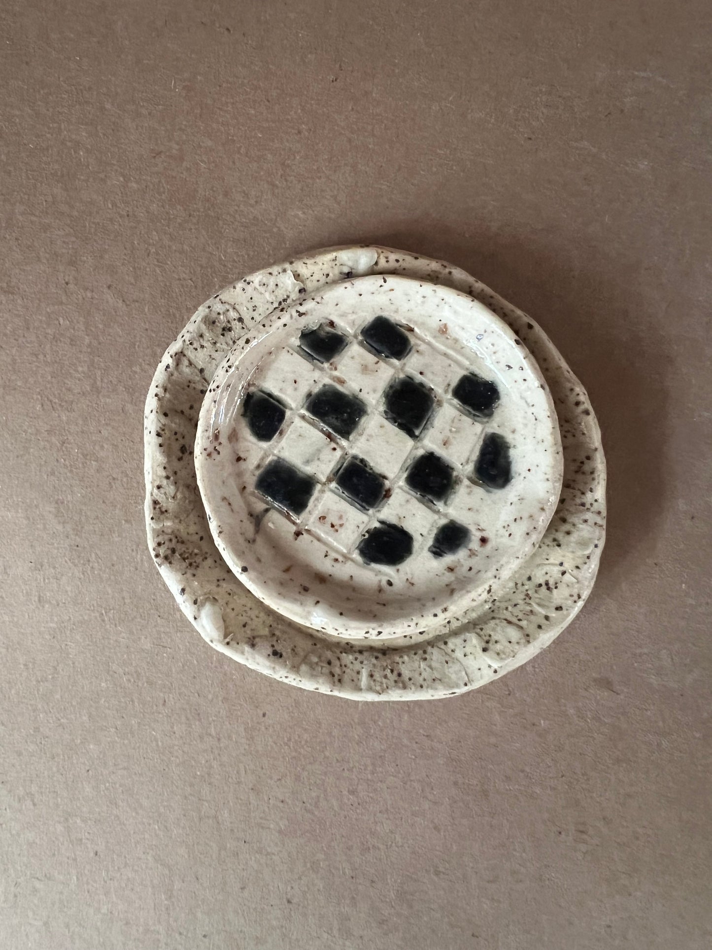 Teeny wonky dishes 4