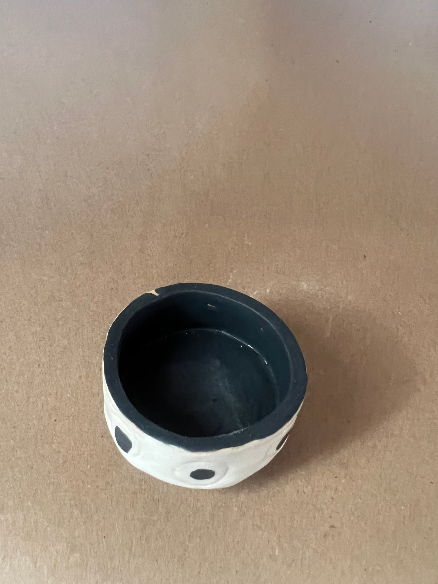 Dot footed bowl 2