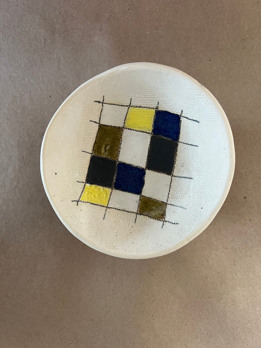 Checkerboard dish 1