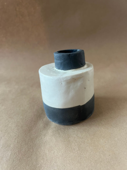 Black and white sculpture vase 3