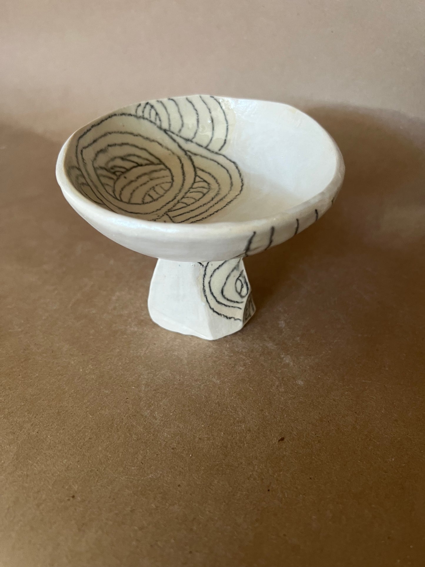 Rainbow pedestal bowl