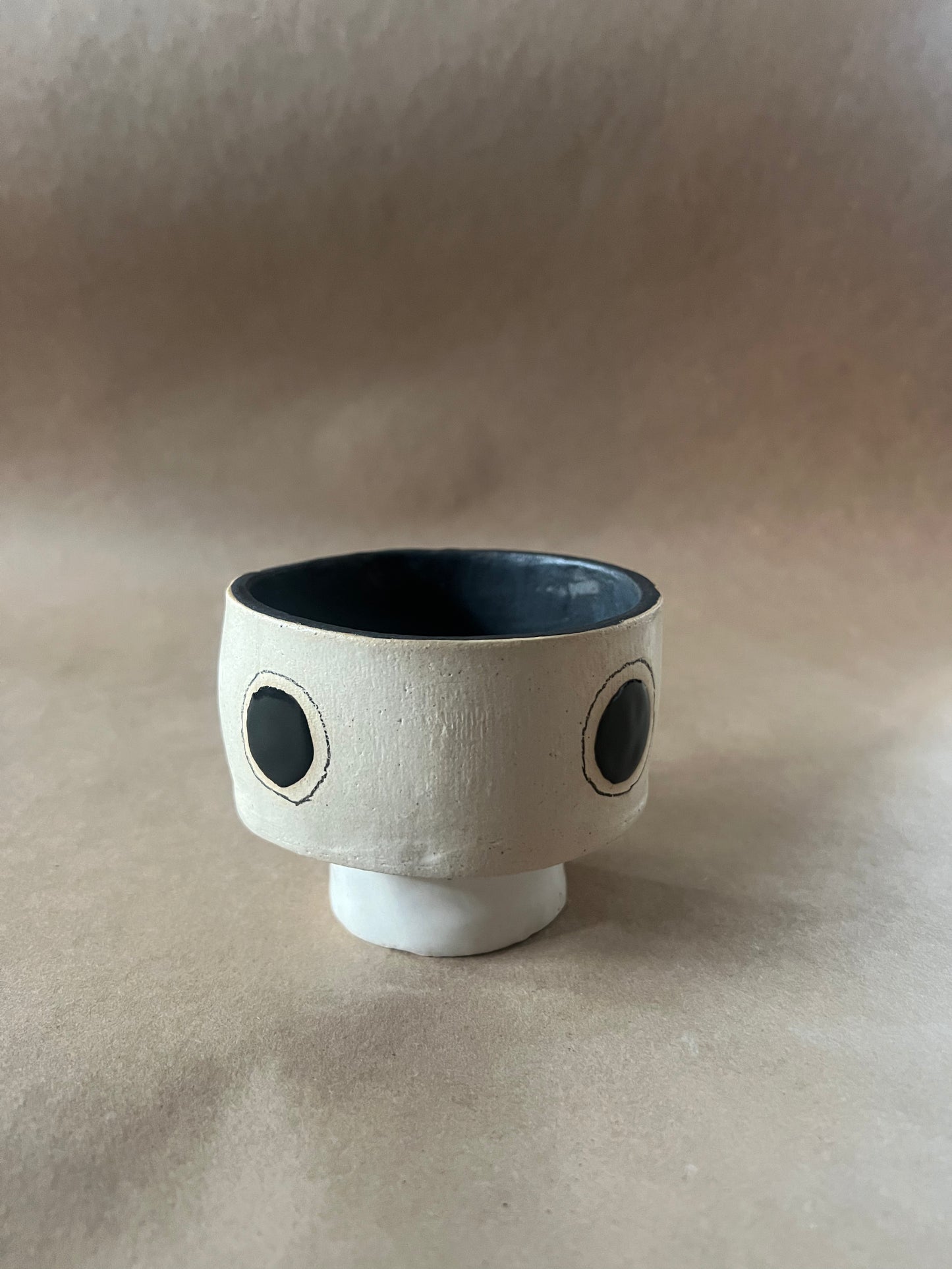 Dot footed bowl 3