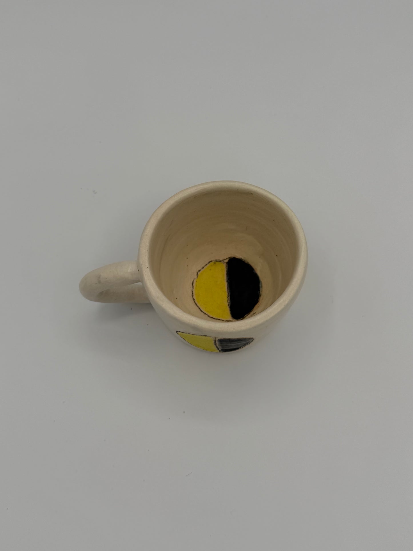 Half dot cup