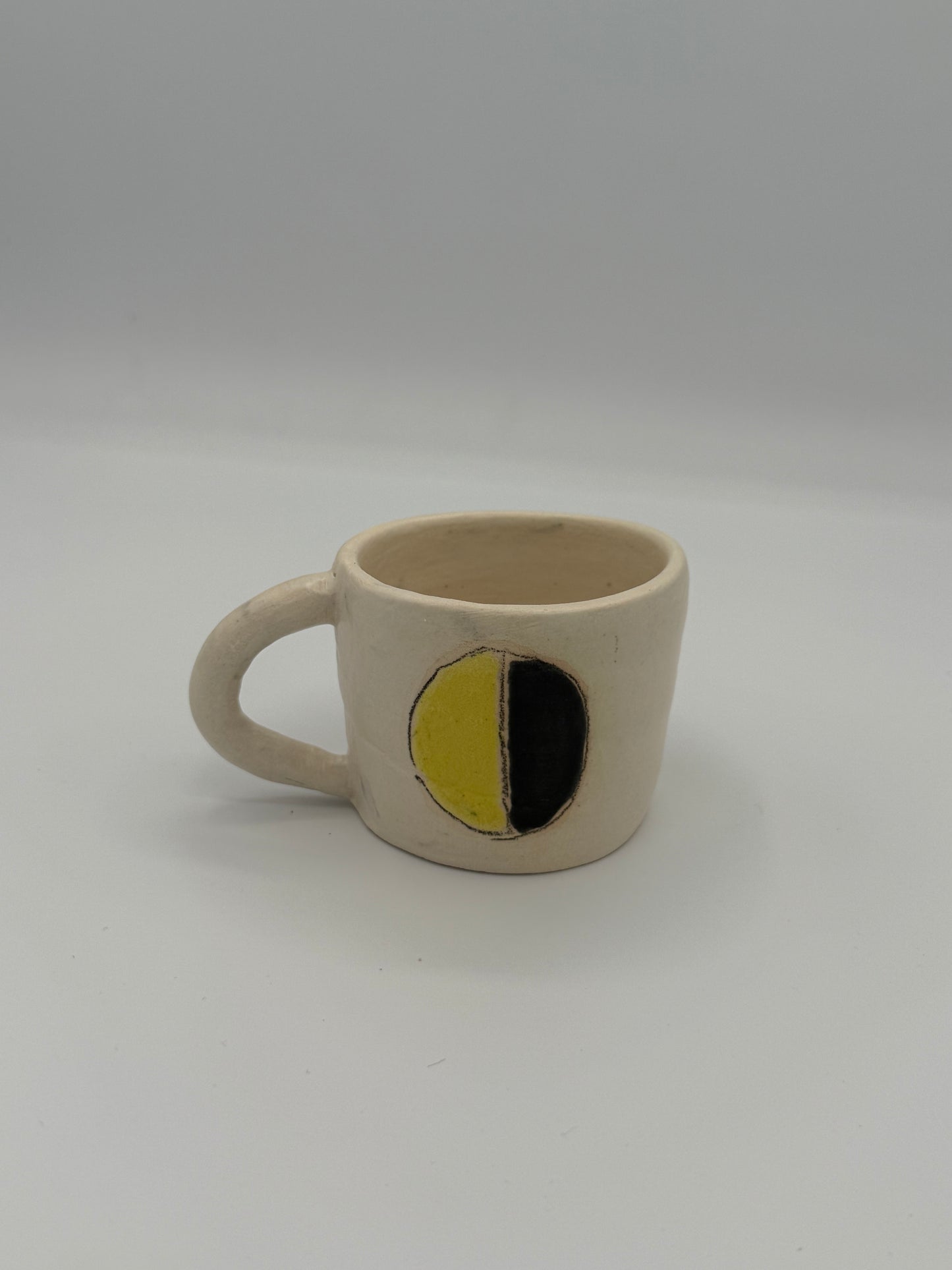 Half dot cup