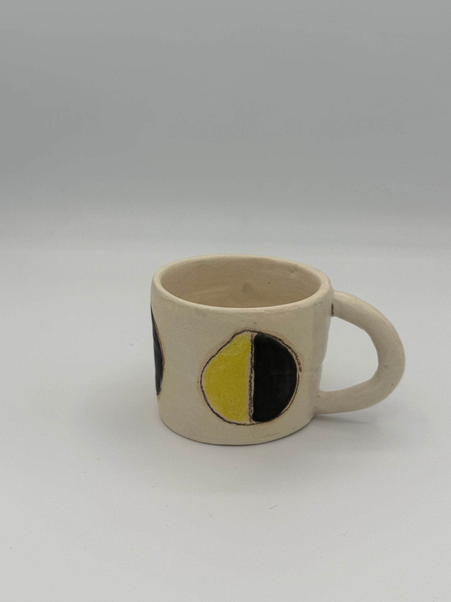 Half dot cup