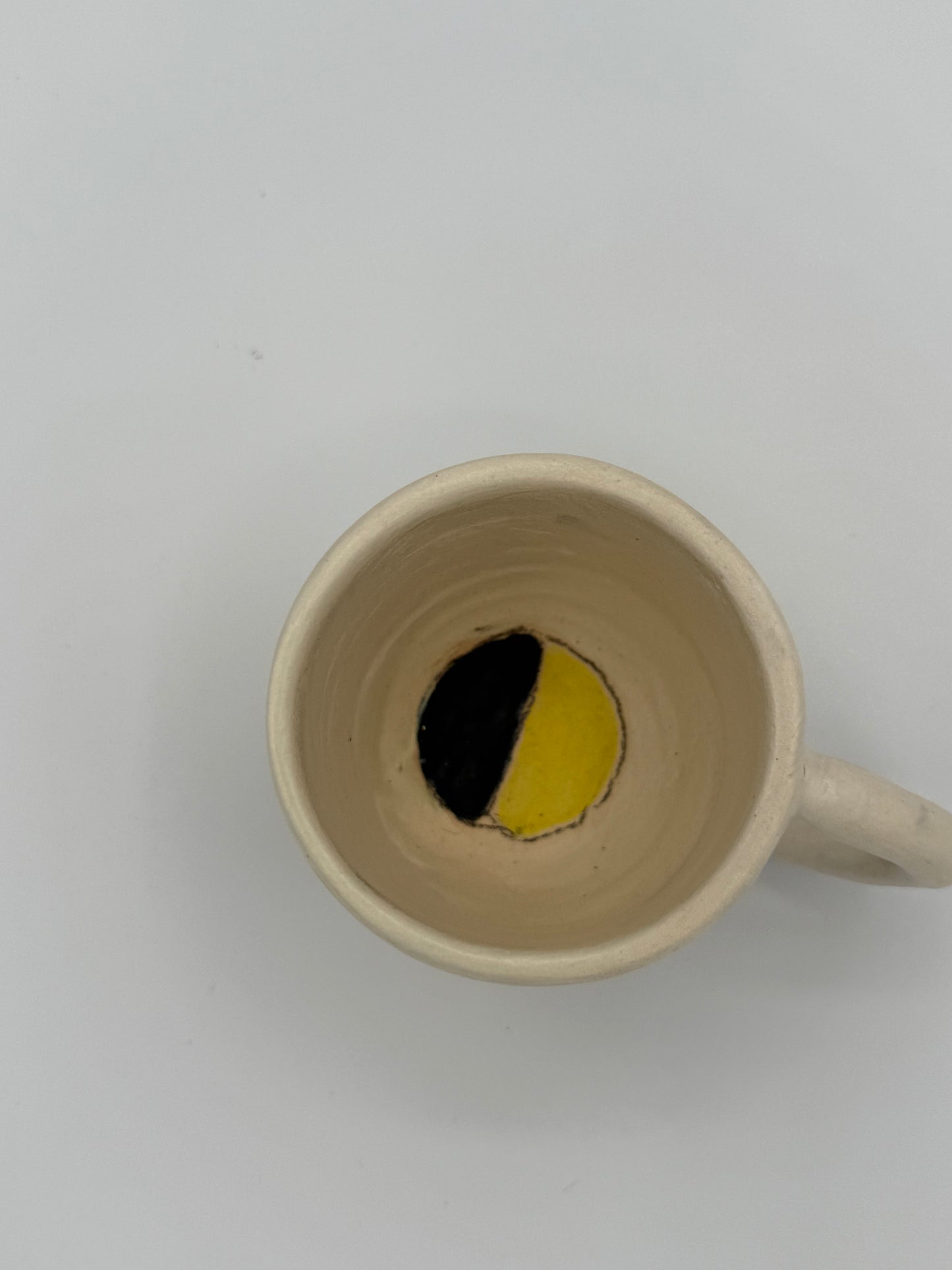 Half dot cup