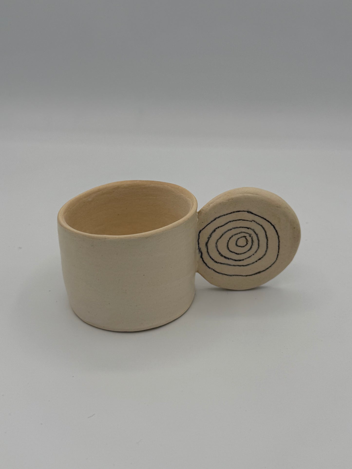 Target cup
